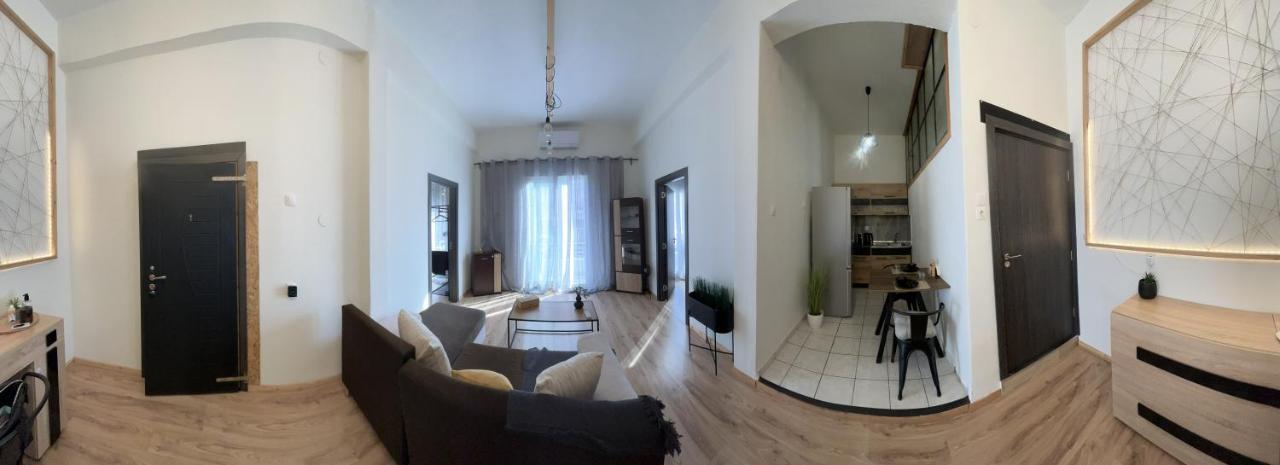 Charcoal Thirteen Apartment Kavala Esterno foto